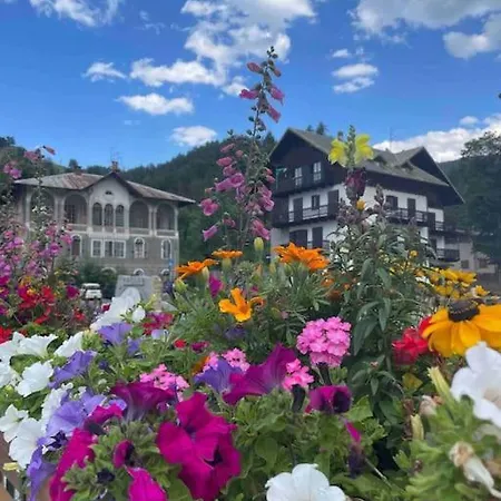 דירה Angolo Del Maggiociondolo